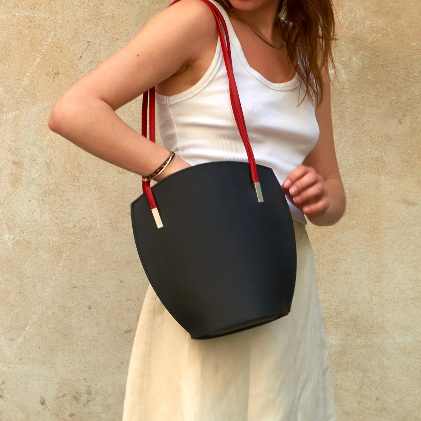 Lotus Schultertasche